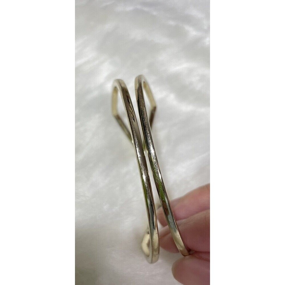 Victorias Secret Rhinestones Gold Tone Bangle Bracelet Fashion Jewelry - Picture 9 of 10